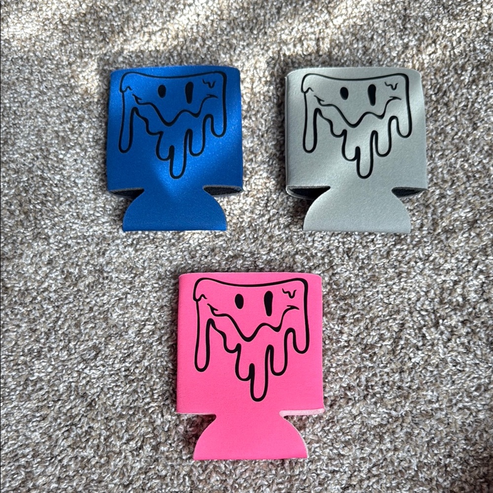 Smiley Face Drink Holder Set - Blue, Silver, Pink